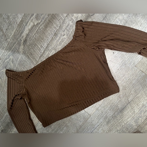 Brown Ribbed Two-Piece Set - Picture 3 of 5